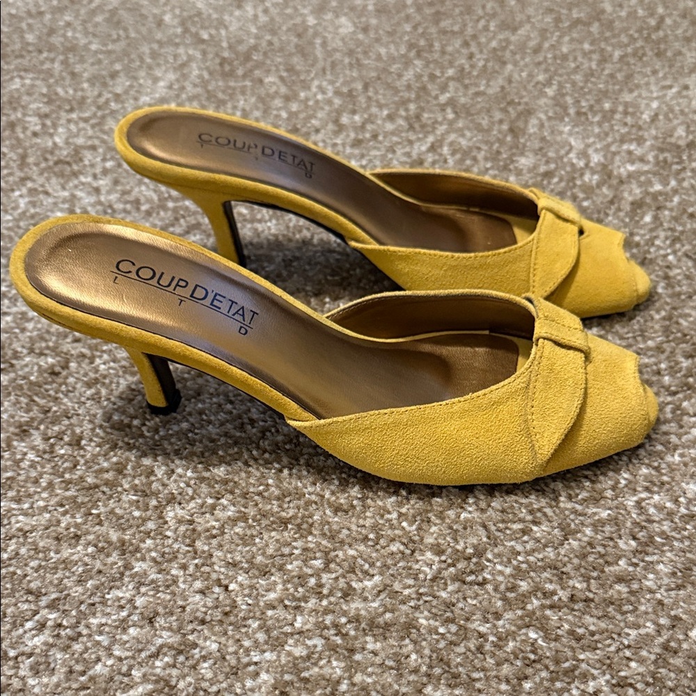 Coup D'etat Yellow Women's Heels